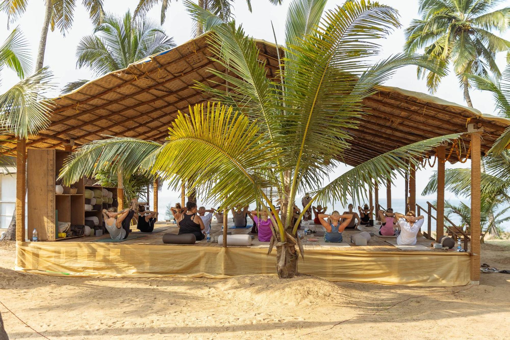 Ravi Yoga Retreat Polem