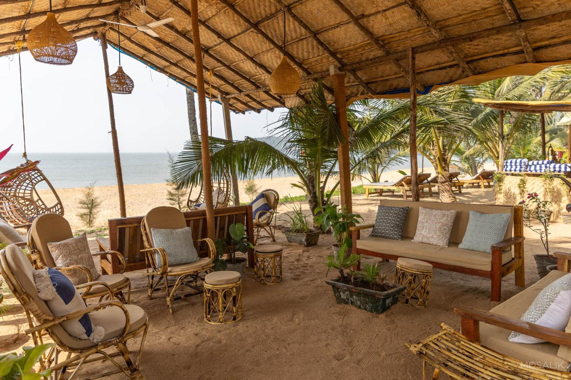 Ravi Yoga Retreat * Polem